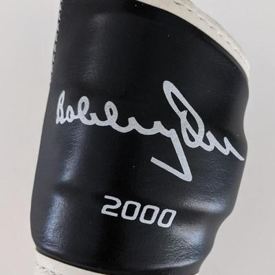 Bobby Orr signed glove