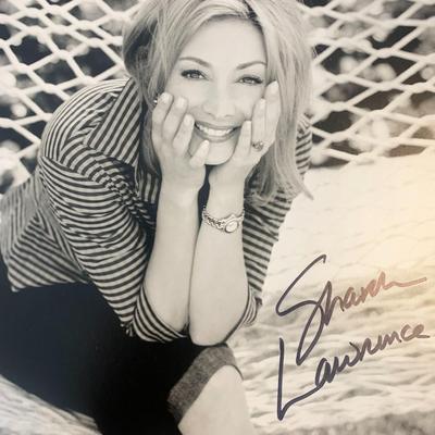 Sharon Lawrence signed photo