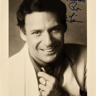 Ron Leibman signed photo
