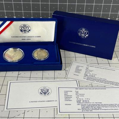 Mint Collector Uncirculated United States  1986 Liberty Coin Set 