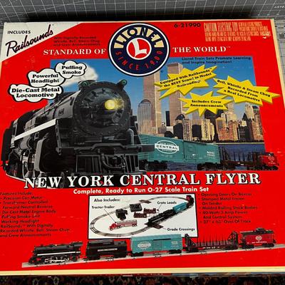 Lionel New York Central Flyer O Scale Train Set