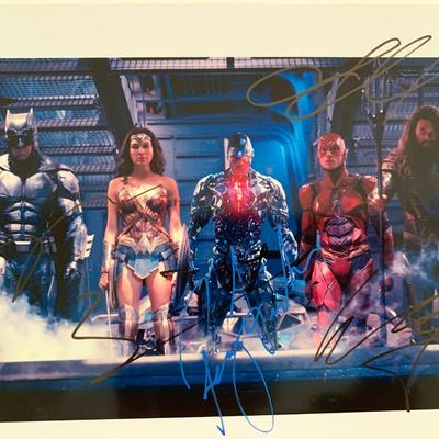 Justice League Cast Signed Movie Photo