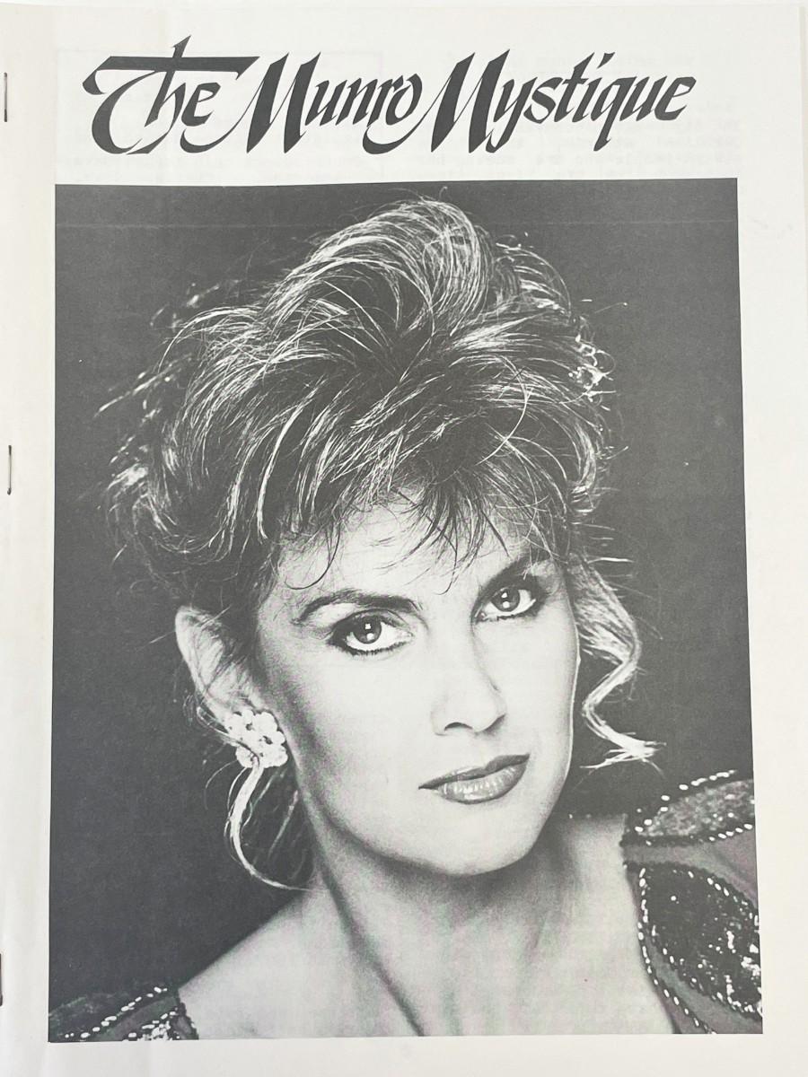 Caroline Munro fan club booklet