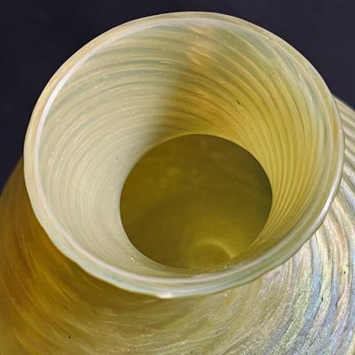 LOETZ lovely Vintage Iridescent Czechoslovakian Art Glass Vase 4