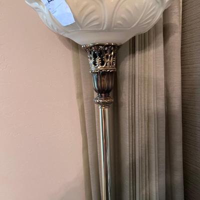 Tall up-light floor lamp