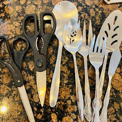 Kitchen Utensils  (K-JM)