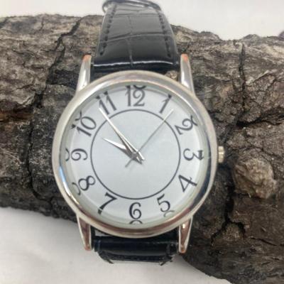 Lot of 3 ladies watches and accessories