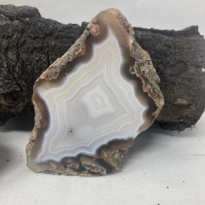 Lot of Agates and Natural Amethyst Geode