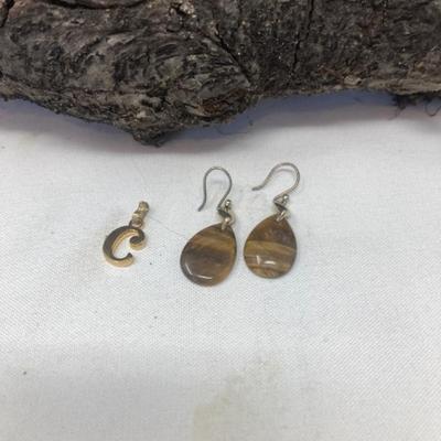 Lot of vintage earings