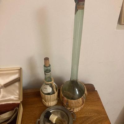 Lot of vintage items