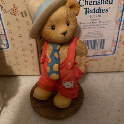 Cherished teddies