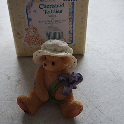Cherished teddies