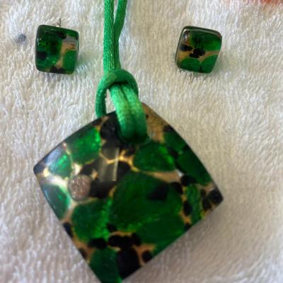 Green Murano Glass style Pendant on Silk strand with earrings