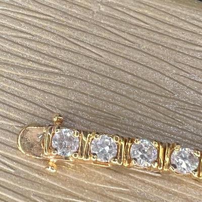 Fashion jewelry earrings pendants  bracelet