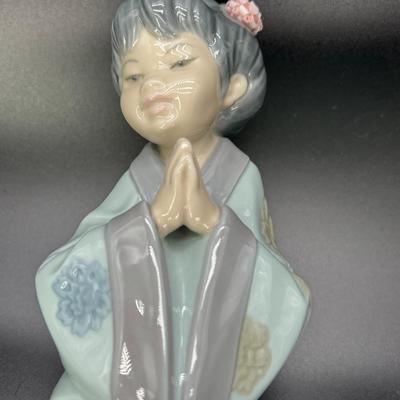 LLADRO Porcelain Figurine #4989 Japanese Sayonara