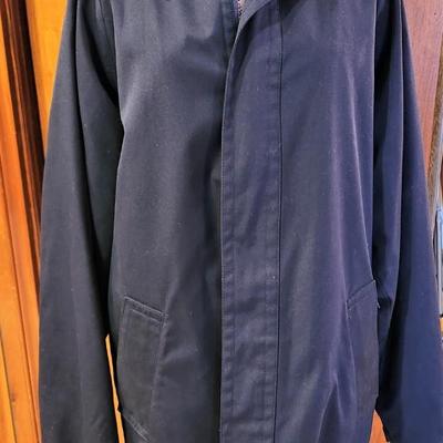 Lot #40  Men's London Fog Jacket - 44 Regular