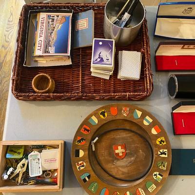 Misc. lot with empty jewelry boxes, Bulgari glass case and more