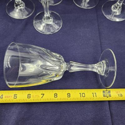 VINTAGE FLAMENCO 6 CRYSTAL GOBLETS W/ ORIGINAL BOX