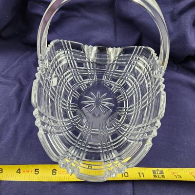 SHANNON CRYSTAL BY GODINGER NANTUCKET CRYSTAL BASKET W/ BOX