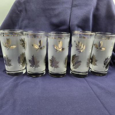 7 MID-CENTURY LIBBEY LEAF SILVER FROSTED FOLIAGE GLASSWARE