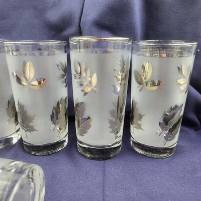 7 MID-CENTURY LIBBEY LEAF SILVER FROSTED FOLIAGE GLASSWARE