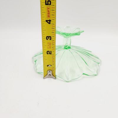 VINTAGE VASELINE GLASS FLOWER PEDESTAL GLASS COLLECTABLE