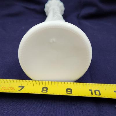 VINTAGE STARS & BARS PATTERN MILK GLASS VASE