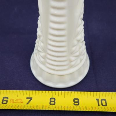 VINTAGE STARS & BARS PATTERN MILK GLASS VASE