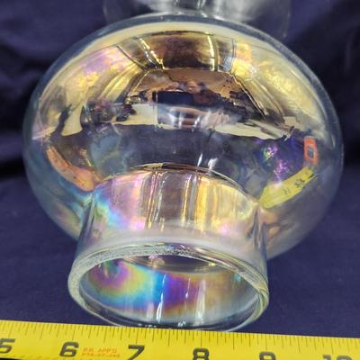 BEAUTIFUL IRIDESCENT GLASS OIL LAMP SHADE