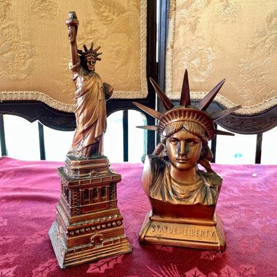 LOT 27  VINTAGE STATUE OF LIBERTY COLLECTABLES COPPER BANKS