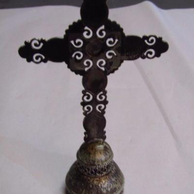 Sterling Silver Cross Figurine with Stone Accents (G)