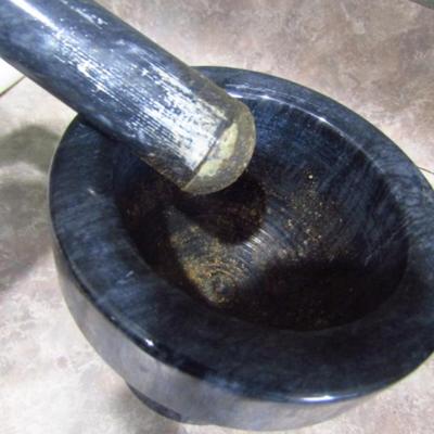 Marble Mortar and Pestle (Apt)