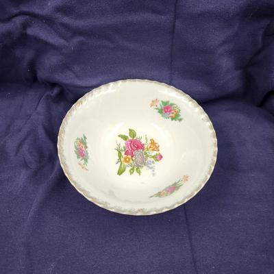 LOVELY GOLD TRIMMED FLORAL SERVING BOWL - MADE IN JAPAN
