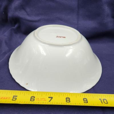 LOVELY GOLD TRIMMED FLORAL SERVING BOWL - MADE IN JAPAN