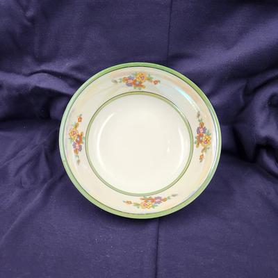 VINTAGE BAVARIA LUSTERWARE GERMANY FLORAL SERVING BOWL