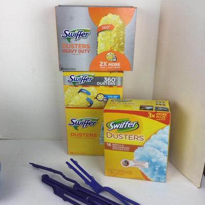 808 Swiffer Duster and Magic Eraser Lot