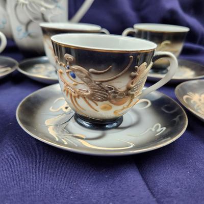 ABSOLUTELY STUNNING PC MID-CENTURY DRAGONWARE TEA SET