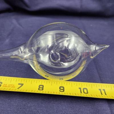 BEAUTIFUL GLASS SWAN OIL LAMP - MISSING WICK