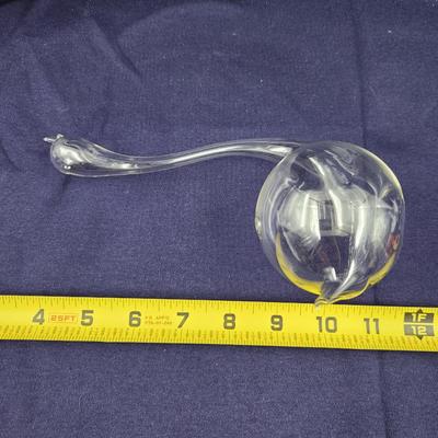 BEAUTIFUL GLASS SWAN OIL LAMP - MISSING WICK