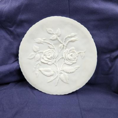 VINTAGE FROSTED MILK GLASS EMBOSS3D ROSES IMPERIAL GLASS SERVING PLATE