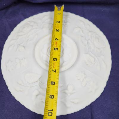 VINTAGE FROSTED MILK GLASS EMBOSS3D ROSES IMPERIAL GLASS SERVING PLATE