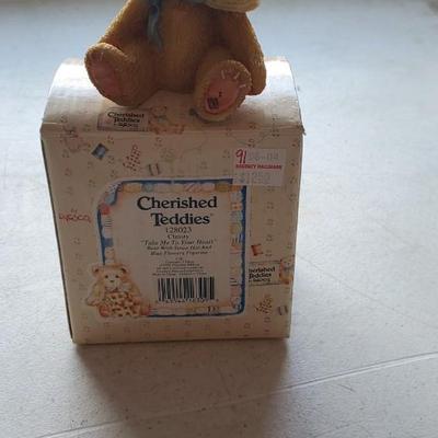 Cherished teddies
