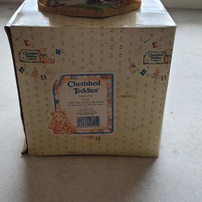 Cherished teddies