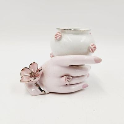BEAUTIFUL VINTAGE HAND & FLOWER VCAGCO CERAMICS JAPAN COLLECTABLE