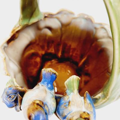 MAJOLICA BIRD CABBAGE LEAF COLLECTABLE BASKET