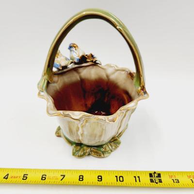 MAJOLICA BIRD CABBAGE LEAF COLLECTABLE BASKET