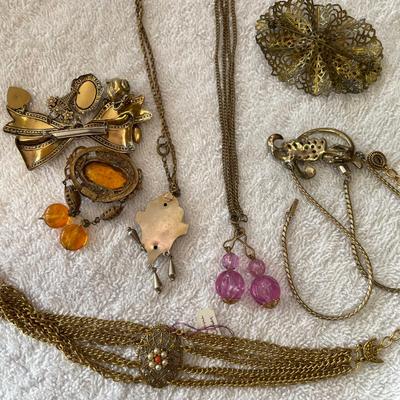 Lot of Edwardian Filigree jewelry