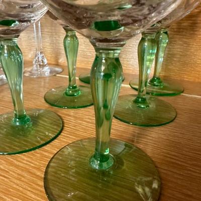 Lot of 6 Green stem Glass Wine glasses