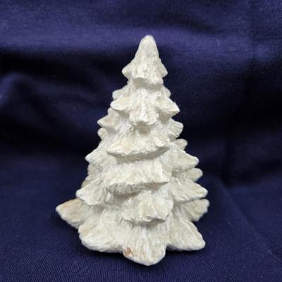 FIRST LADY PHYLLIS SIGNED CERAMIC WHITE TREE