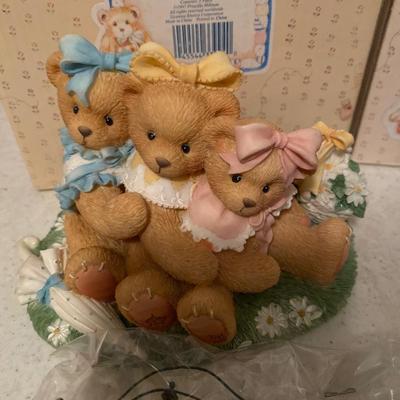 Cherished teddies